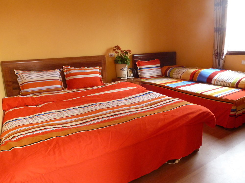 Sapa Local House Bed & Breakfast Exterior photo